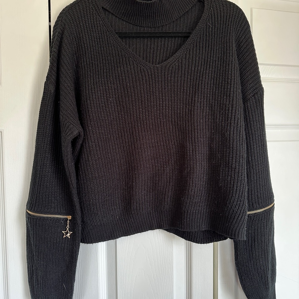 Black V-Neck Choker Sweater with Star Charm Zipper Sleeves